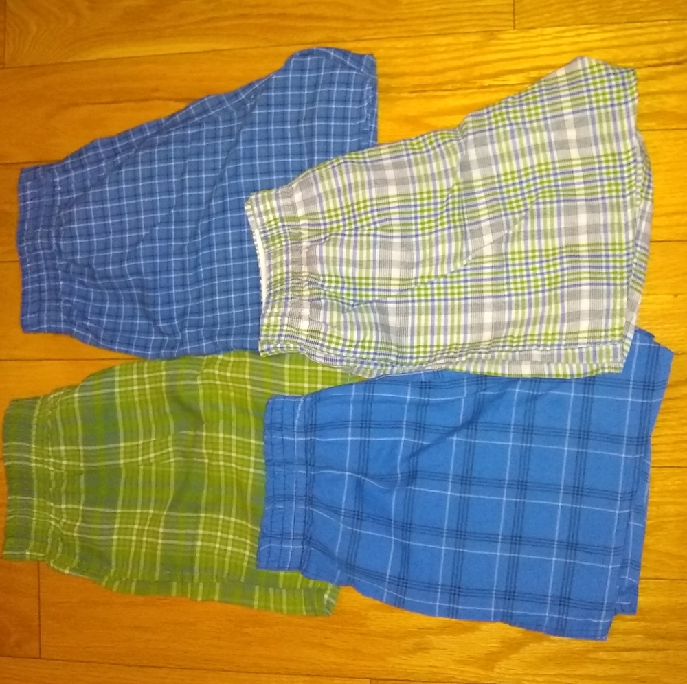 Boys Fruit of the Loom Boxers Size Small